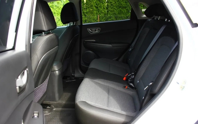 Hyundai Kona cena 92900 przebieg: 32000, rok produkcji 2020 z Dobrzyń nad Wisłą małe 742